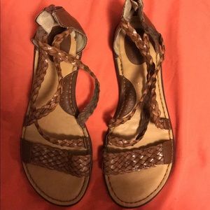 Cute Braided-Like Brown Sandals